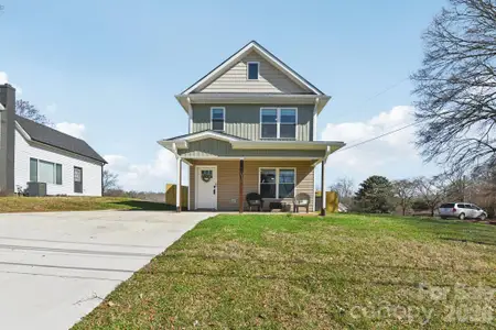 New construction Single-Family house 201 N Davis Ave, Newton, NC 28658 - image