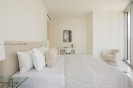 New construction Condo house 300 Biscayne Blvd Way, Unit 3707, Miami, FL 33131 null- photo 18 18