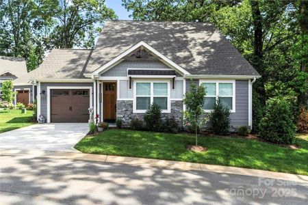 New construction Townhouse house 8 Heartleaf Cir, Arden, NC 28704 - image