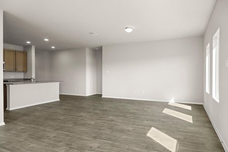 New construction Single-Family house 5509 Sacra Cv, Austin, TX 78747 plan Cloverleaf 1937 - image 15