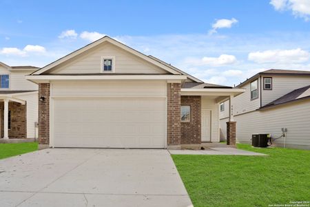 New construction Single-Family house 9414 Graze Land Dr, San Antonio, TX 78211 Avery- photo 6 6