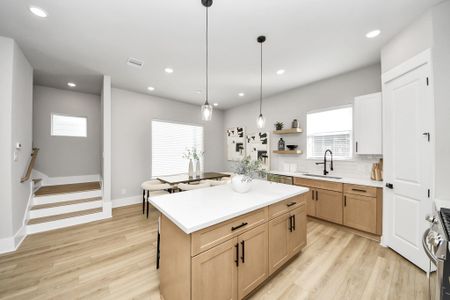 New construction Single-Family house 1102 Mansfield St, Unit c, Houston, TX 77091 - image 9