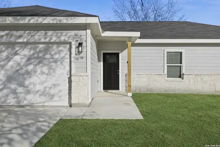 New construction Single-Family house 7126 Grand Vly, San Antonio, TX 78242 - image