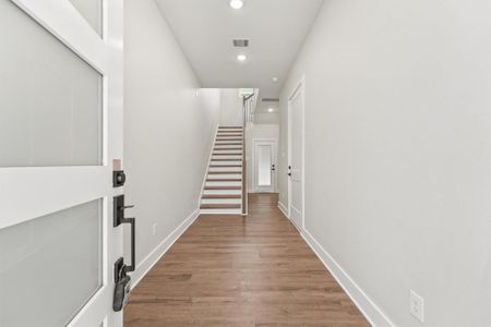 New construction Single-Family house 1946 Purswell Rd, Houston, TX 77055 - image 11