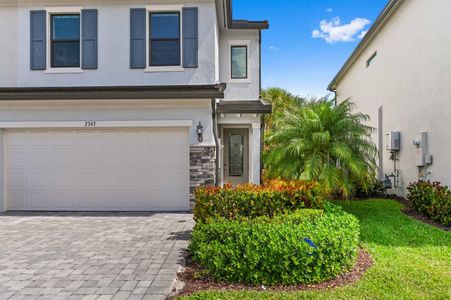 New construction Townhouse house 2343 Rollingwood Ct, Oakland Park, FL 33309 - image