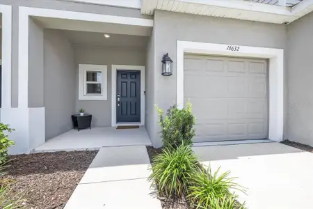 New construction Townhouse house 16632 Bergamo Pl, Bradenton, FL 34211 - image