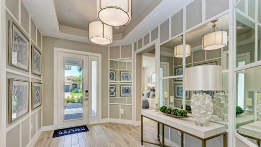 Foyer - Model shown is without Bonus Room