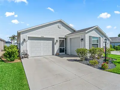 New construction Single-Family house 7536 Kuenher Ct, The Villages, FL 34762 - image