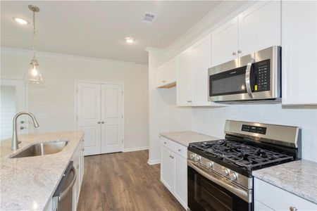 New construction Townhouse house 3706 Cheswolde Ave, Unit 96, Powder Springs, GA 30127 plan Savannah - image 9