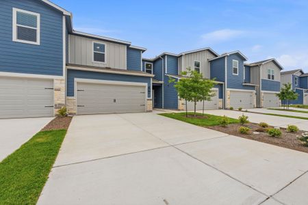 New construction Townhouse house 164 Cinnabar Ln, Unit 4, Kyle, TX 78640 plan The Barton (147) - image