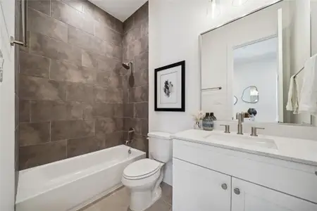 New construction Single-Family house 1405 W 21St St, Unit C, Houston, TX 77008 - image 13