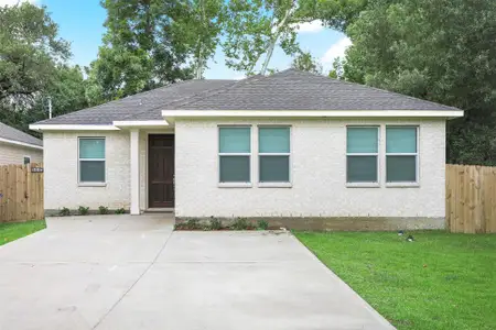 New construction Single-Family house 5921 Jackson Ln, Texas City, TX 77591 - image