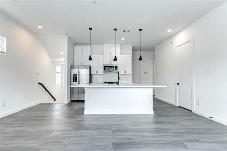 New construction Single-Family house 6204 Maybell St, Houston, TX 77091 - image 18