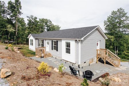 New construction Single-Family house 70 S Cascades Dr, Nebo, NC 28761 - image