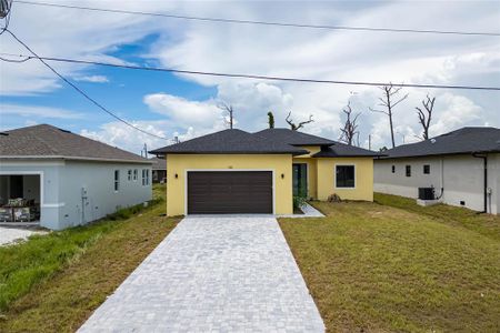 New construction Single-Family house 185 Sesame Rd E, Rotonda West, FL 33947 - image