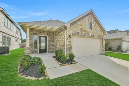 New construction Single-Family house 23215 Birmingham Grove Ln, Tomball, TX 77375 plan Leopold - image