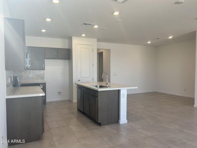 New construction Single-Family house 22294 W Burnett Rd, Surprise, AZ 85387 null- photo 5 5