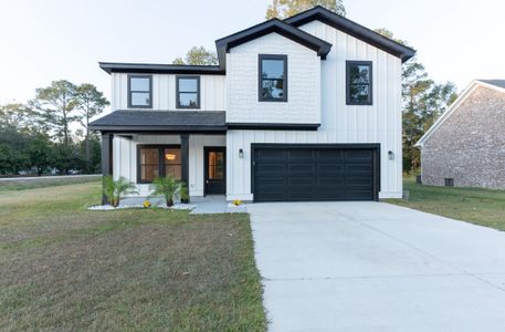 New construction Single-Family house 1000 Retreat Ave Avenue, Moncks Corner, SC 29461 - photo 0