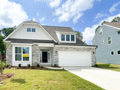 New construction Single-Family house 652 Columbus Cir, Simpsonville, SC 29680 plan Amelia - image