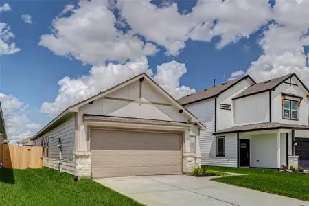 New construction Single-Family house 6467 Escondido Dr, Rosharon, TX 77583 - image