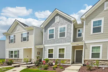 New construction Townhouse house 5348 Arkose Dr, Raleigh, NC 27610 - image