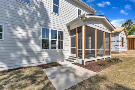 New construction Single-Family house 109 S Ennis St, Fuquay Varina, NC 27526 - image