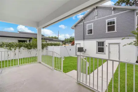 New construction Single-Family house 320 43Rd Ave N, St. Petersburg, FL 33703 - image 3