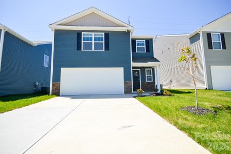 New construction Single-Family house 105 Lauren Ln, Hendersonville, NC 28792 - image