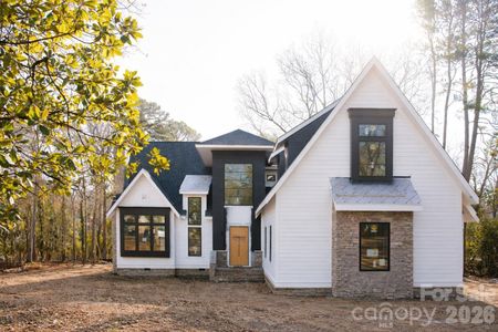 New construction Single-Family house 1209 Meadowood Ln, Charlotte, NC 28211 - image
