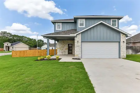 New construction Single-Family house 112 Callie St, Smithville, TX 78957 - image