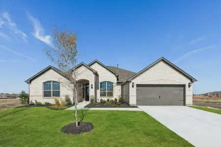 New construction Single-Family house 4228 Hacienda Pkwy, Joshua, TX 76058 plan Trenton - image
