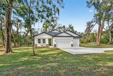 New construction Single-Family house 37700 Dixie Ave, Dade City, FL 33525 - image