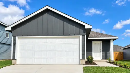 New construction Single-Family house 132 Wyatt Wy, Jarrell, TX 76537 plan Atlanta - image