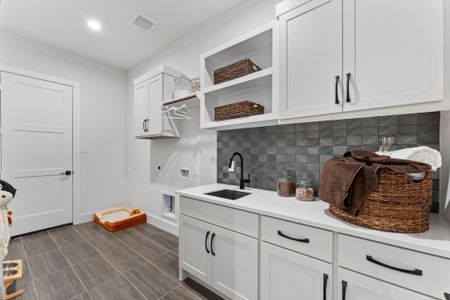 New construction Single-Family house 107 Shoveler Duck Way, Magnolia, TX 77354 plan Silverton - image