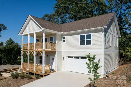 New construction Single-Family house 83 Greenwood Fields Dr, Asheville, NC 28804 - image