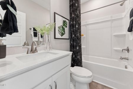 New construction Townhouse house 10552 Pleasant Branch Dr, Raleigh, NC 27614 plan The Renata - image 18