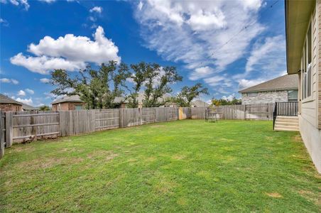 New construction Single-Family house 129 Scenic Hills Cir, Georgetown, TX 78628 - photo 26 26