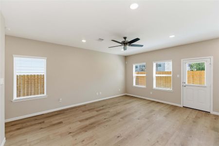 New construction Single-Family house 14731 Blooming Jasmine Trl, Houston, TX 77082 - image 13