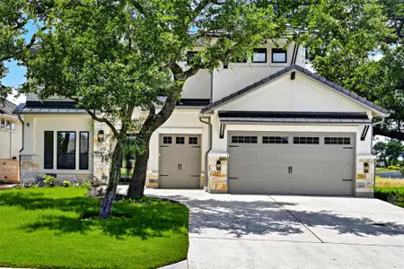 New construction Single-Family house 305 Indigo Ln, Georgetown, TX 78628 plan Custom - image