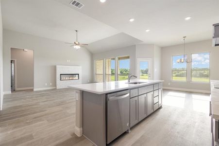 New construction Single-Family house 640 Wales Ct, Waxahachie, TX 75167 null- photo 15 15