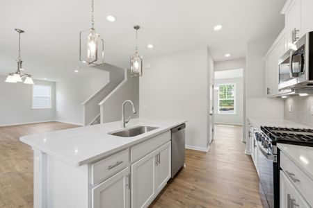New construction Single-Family house 64 Peach Grove Wy, Lillington, NC 27546 plan The Hawthorne - image 8