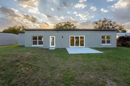 New construction Single-Family house 455 Riverview Ave, Sanford, FL 32771 - image