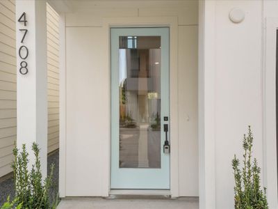 New construction Single-Family house 4707 Thornton Villas Ln, Houston, TX 77018 plan Jesselton  - image 3