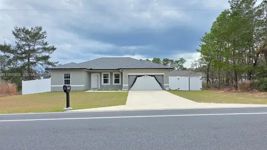 New construction Single-Family house 684 Marion Oaks Mnr, Ocala, FL 34473 - image