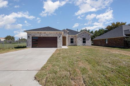 New construction Single-Family house 230 Flying Bridge Dr, Gun Barrel City, TX 75156 - image
