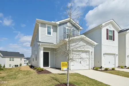 New construction Townhouse house 2009 Oakdale Dr, Durham, NC 27703 - image
