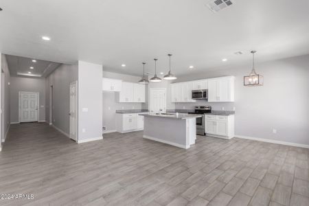 New construction Single-Family house 9290 W Troy Dr, Arizona City, AZ 85123 null- photo 6 6