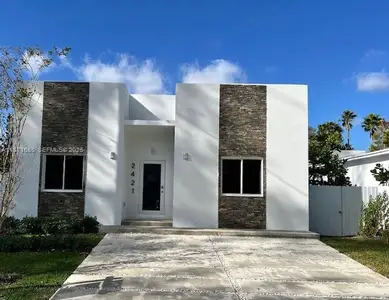 New construction Single-Family house 2421 Nw 23Rd Ln, Fort Lauderdale, FL 33311 - image