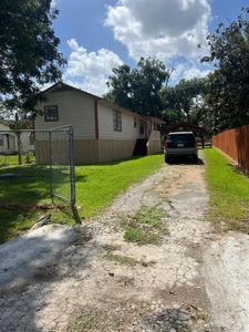 New construction Single-Family house 5726 Etheline Dr, Houston, TX 77039 - image