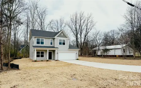 New construction Single-Family house 304 Woodside Dr, Harrisburg, NC 28075 - image